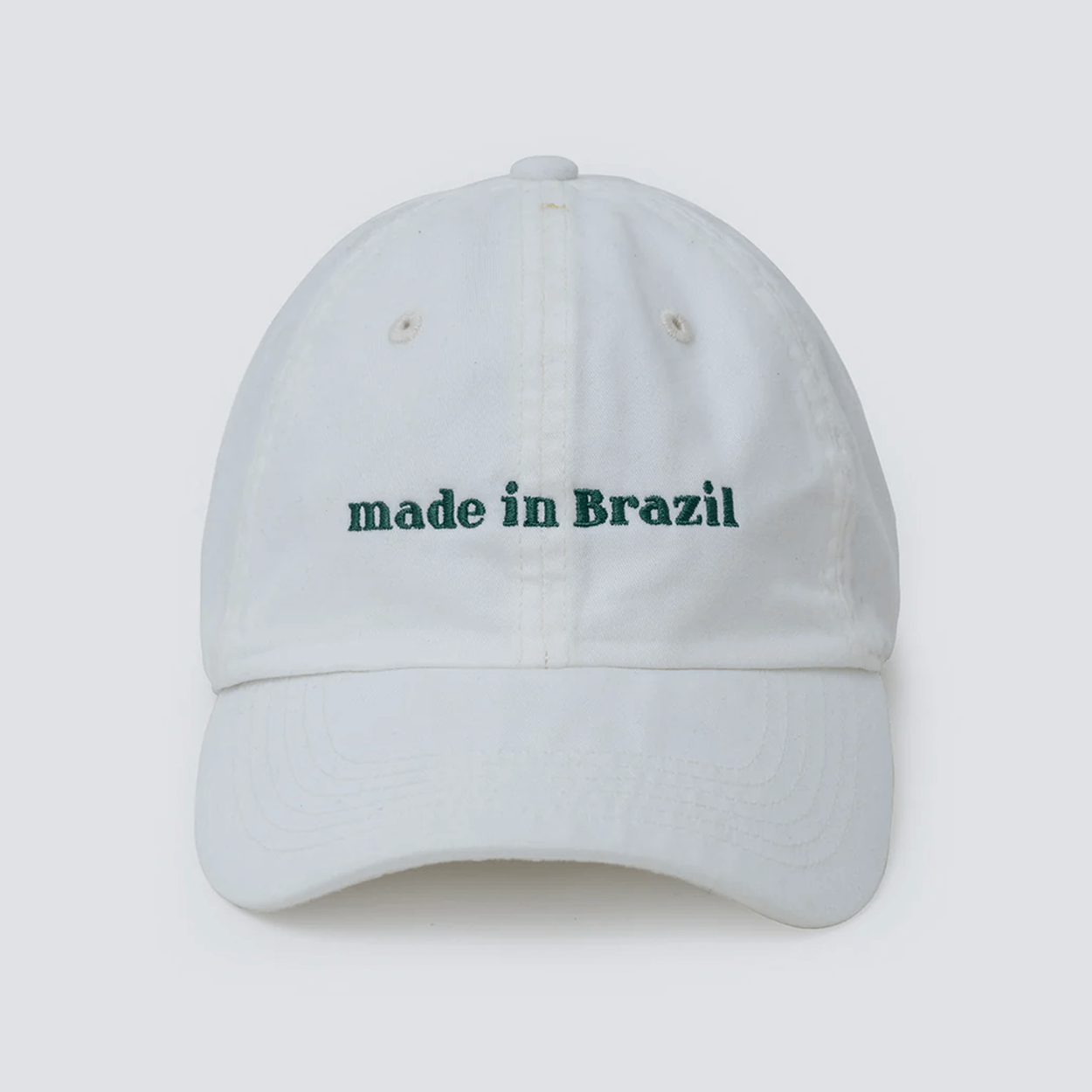 boné dad hat made in Brazil off white