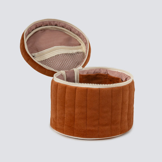 necessaire-porta-acessorio-de-cabelo-Joana-caramelo