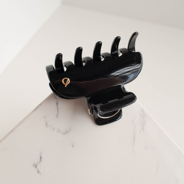 piranha-de-cabelo-maxi-noir