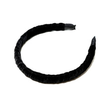Carregar imagem no visualizador da galeria, tiara para cabelo twist preta veludo
