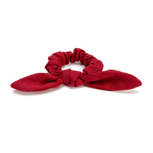 Carregar imagem no visualizador da galeria, xuxinha de cabelo scrunchie vermelha linho
