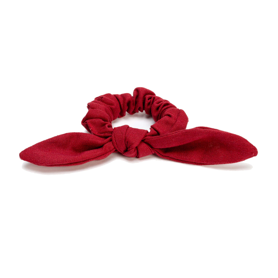 xuxinha de cabelo scrunchie vermelha linho