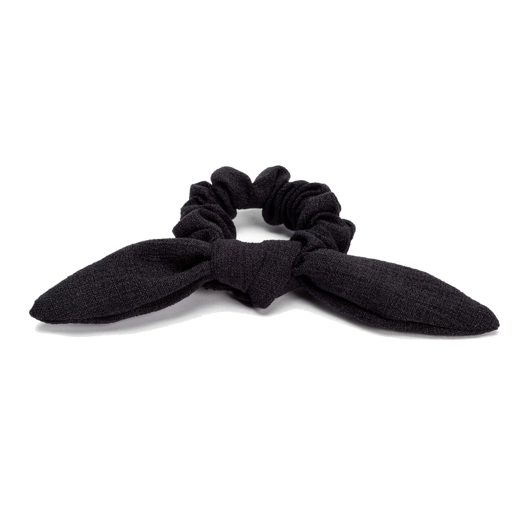 xuxinha de cabelo scrunchie preta linho